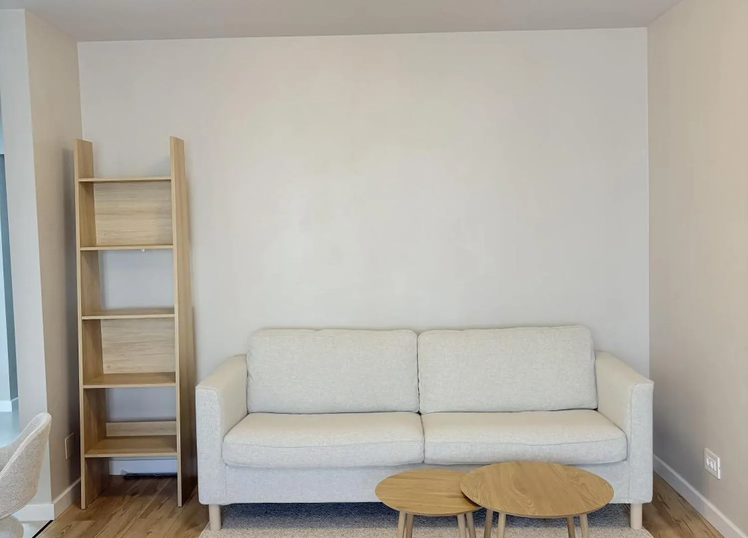 Axa Central Studio - Tineretului Bukarest